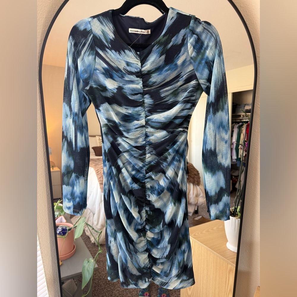 Abercrombie & Fitch Blue and Black Ruched Long Sleeve Mini Dress